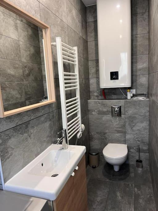 Le Pressense Apartment Venissieux Exterior photo